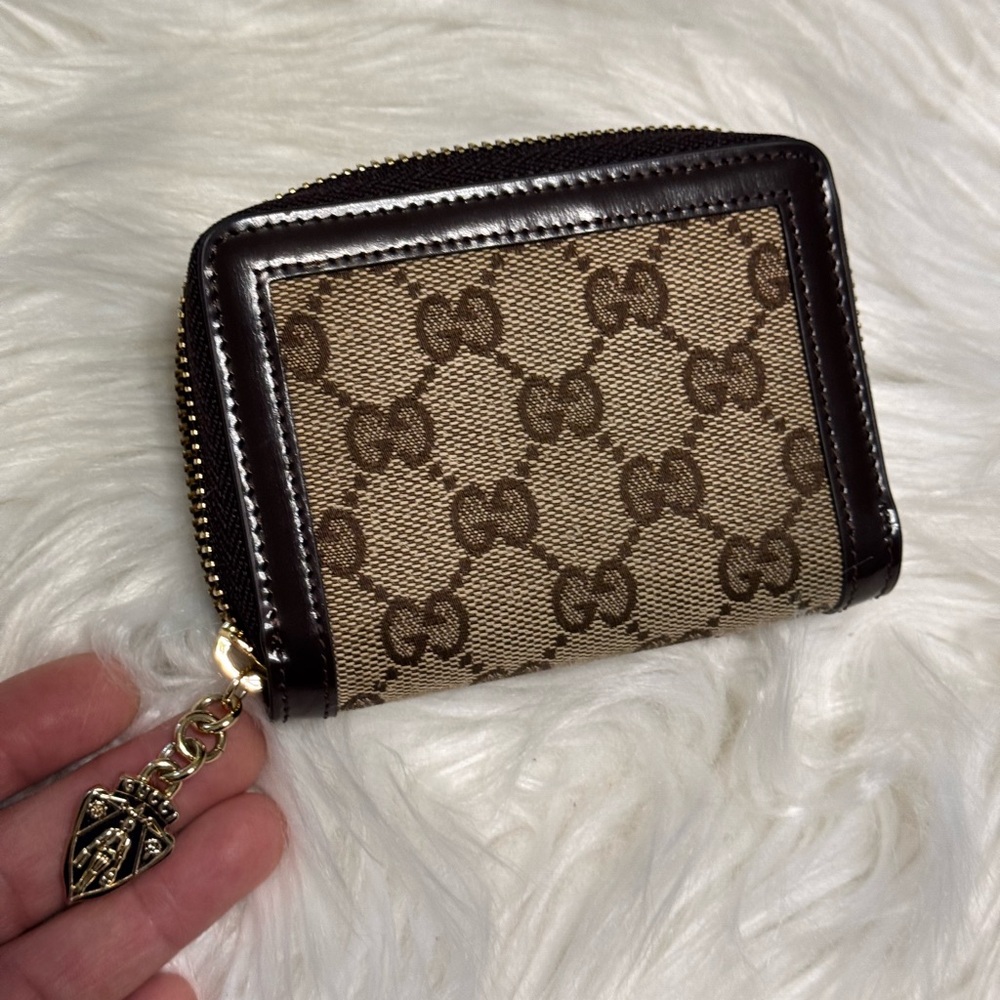 Gucci Patterned Wallet - Picture 12 of 17